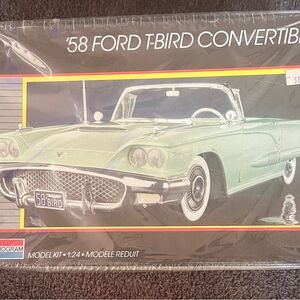 '58 Ford T-Bird Convertible Model Kit Monogram 1987 #2759